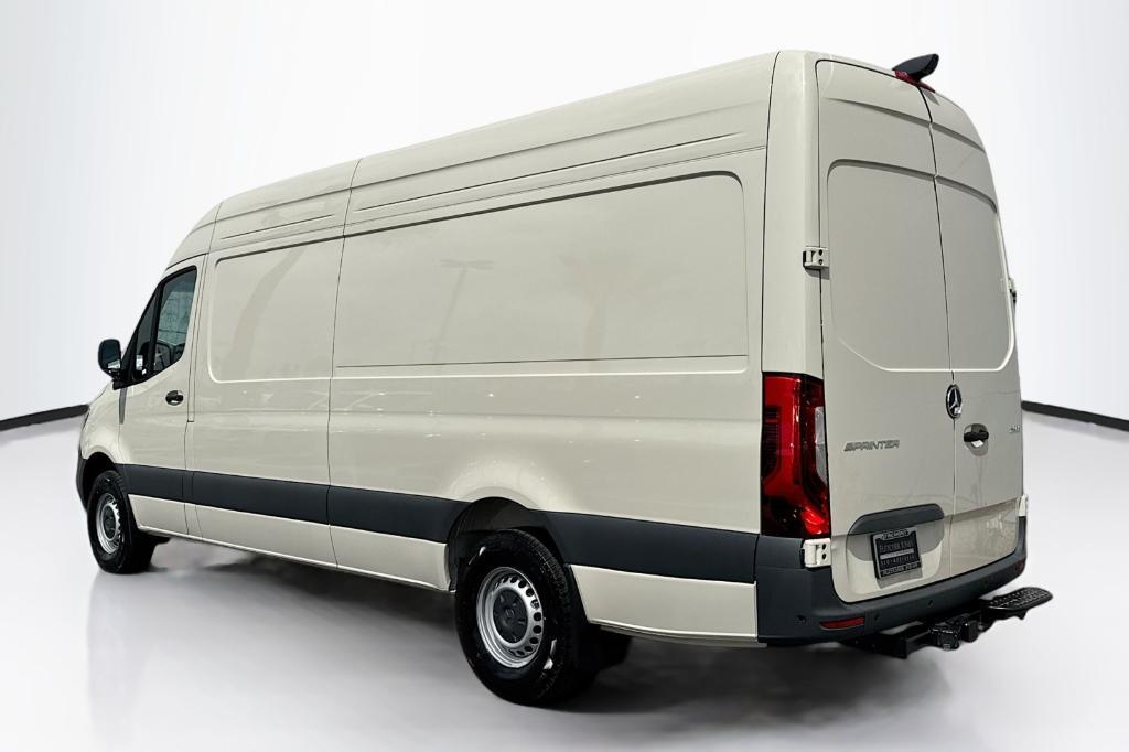 new 2025 Mercedes-Benz Sprinter 2500 car, priced at $75,958