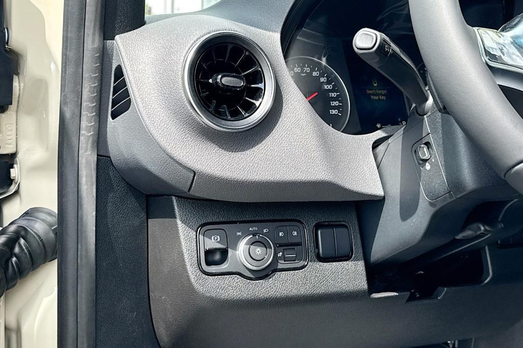 new 2025 Mercedes-Benz Sprinter 2500 car, priced at $75,958