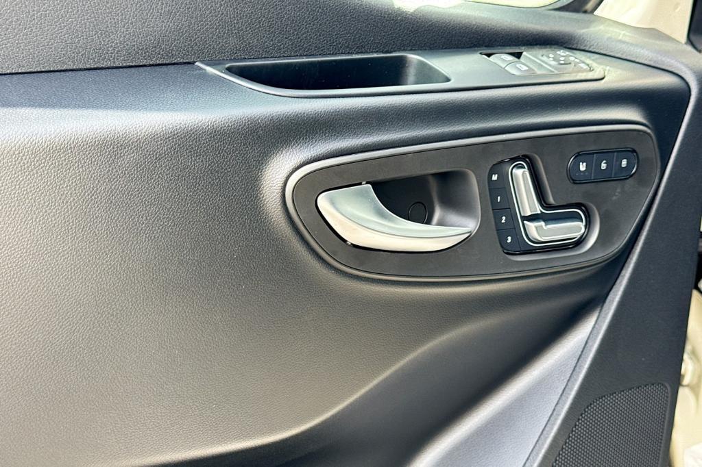 new 2025 Mercedes-Benz Sprinter 2500 car, priced at $75,958