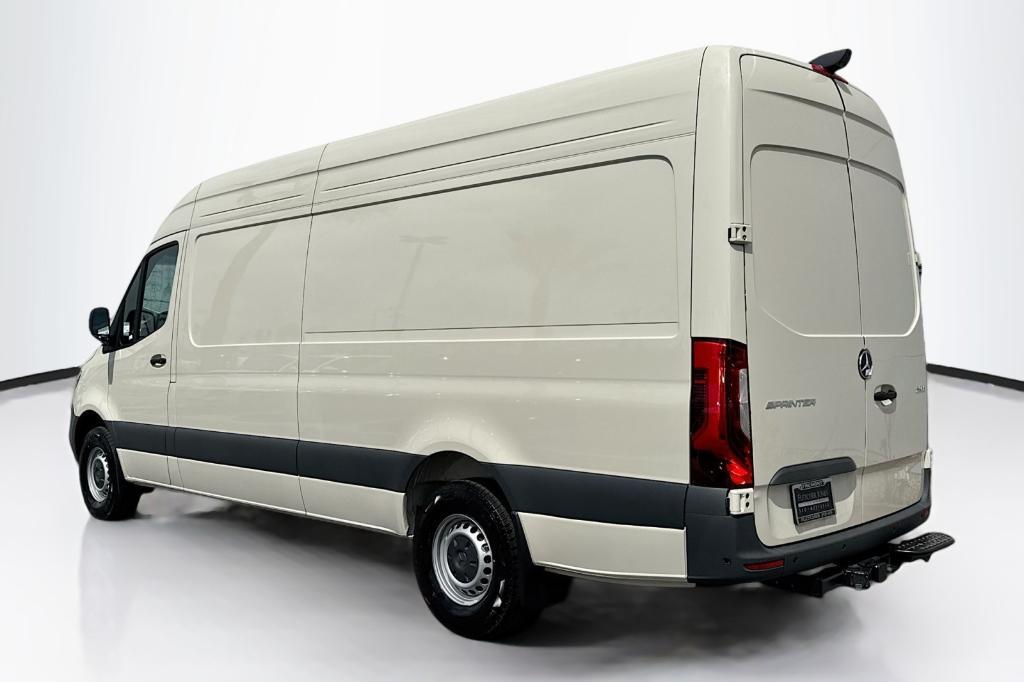 new 2025 Mercedes-Benz Sprinter 2500 car, priced at $75,958