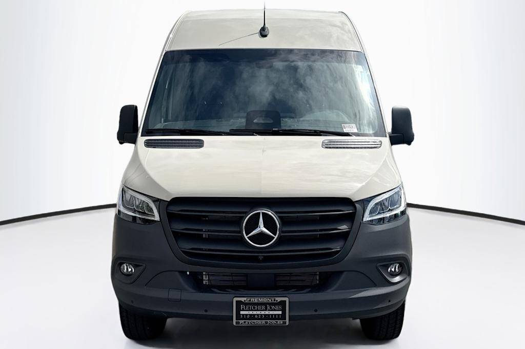 new 2025 Mercedes-Benz Sprinter 2500 car, priced at $75,958