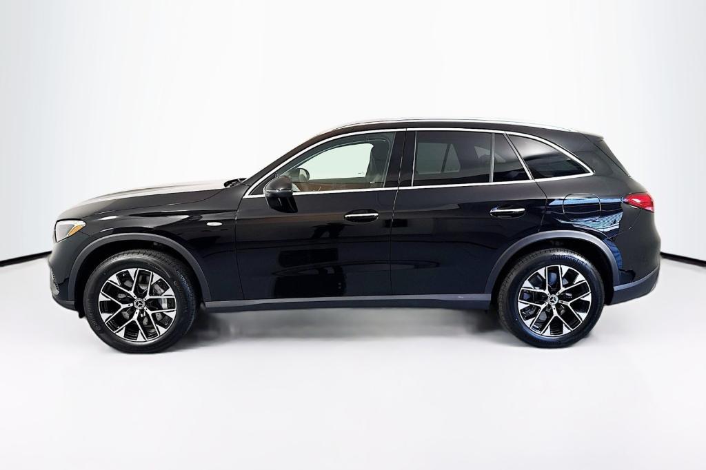 new 2025 Mercedes-Benz GLC 350e car, priced at $63,650