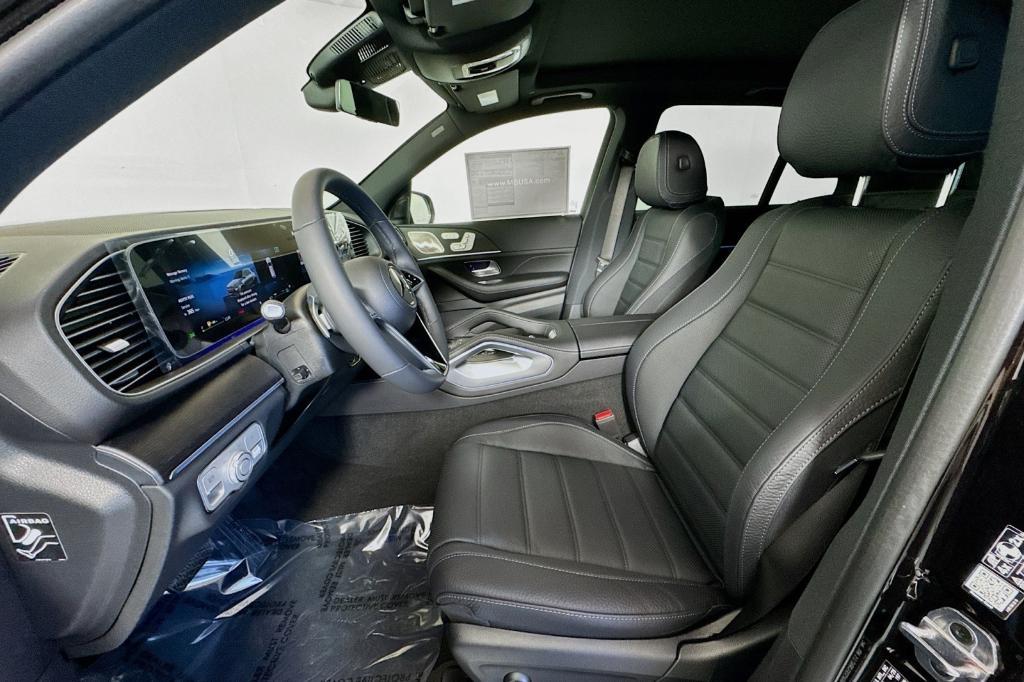 new 2025 Mercedes-Benz GLE 580 car, priced at $93,465