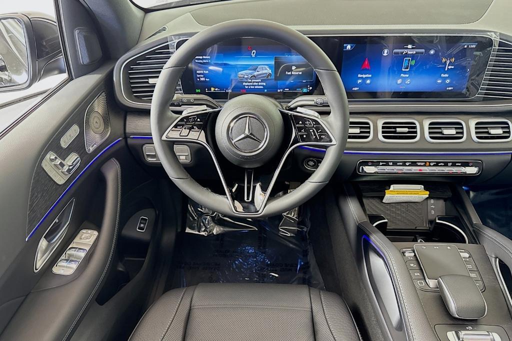 new 2025 Mercedes-Benz GLE 580 car, priced at $93,465