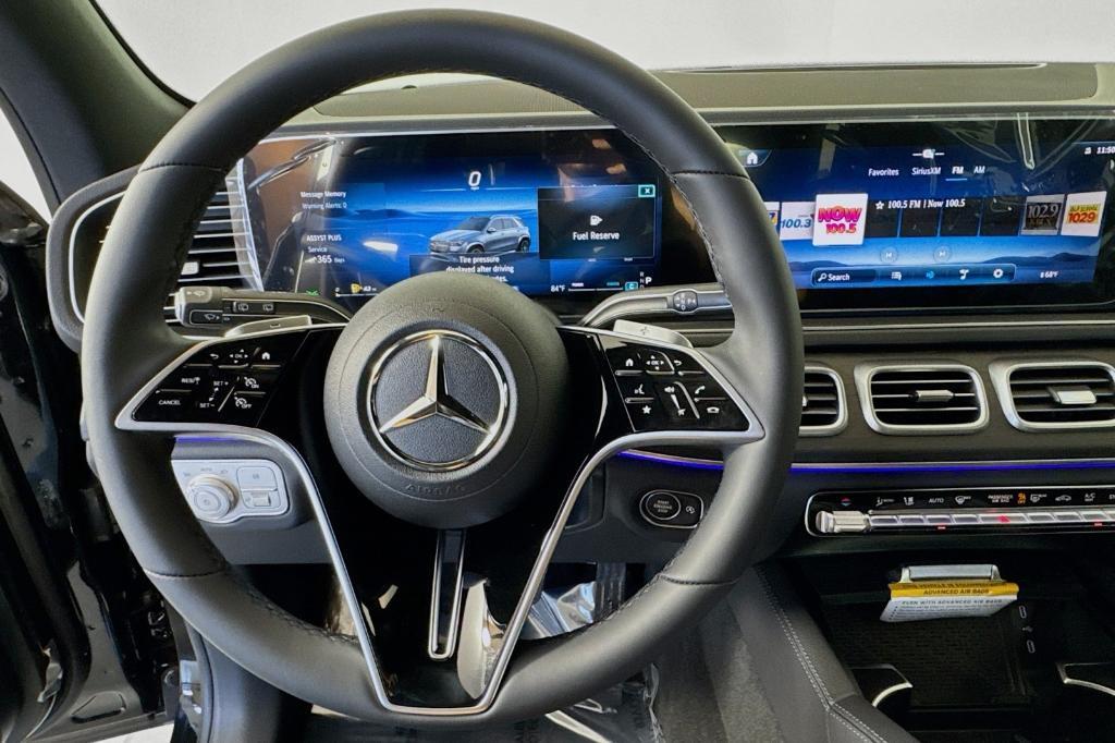 new 2025 Mercedes-Benz GLE 580 car, priced at $93,465