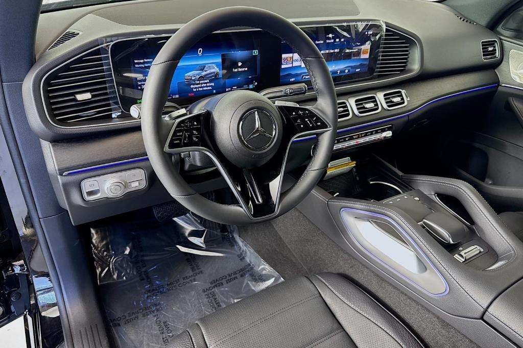 new 2025 Mercedes-Benz GLE 580 car, priced at $93,465