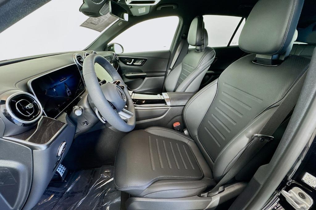 new 2025 Mercedes-Benz GLC 350e car, priced at $67,300