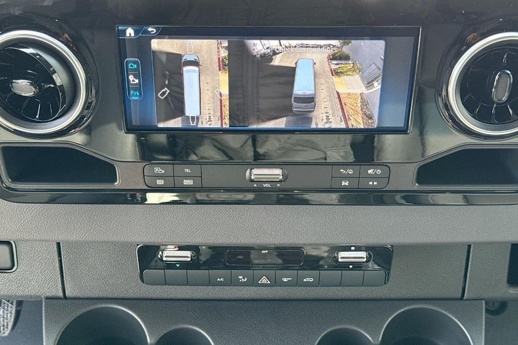 new 2025 Mercedes-Benz Sprinter 2500 car, priced at $74,348