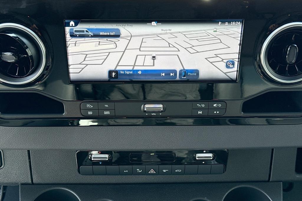 new 2025 Mercedes-Benz Sprinter 2500 car, priced at $74,348