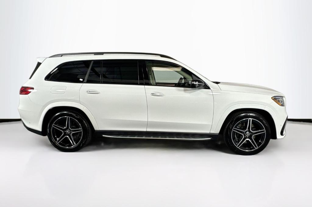 new 2026 Mercedes-Benz GLS 450 car, priced at $98,020