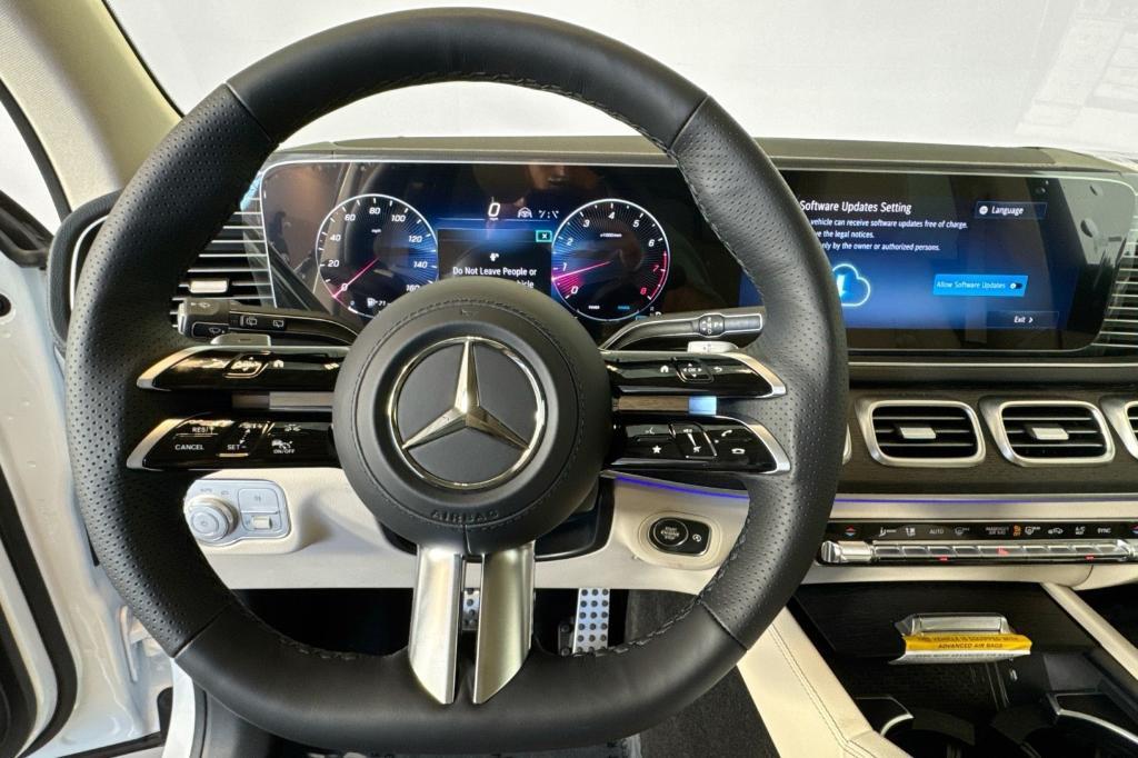 new 2026 Mercedes-Benz GLS 450 car, priced at $98,020