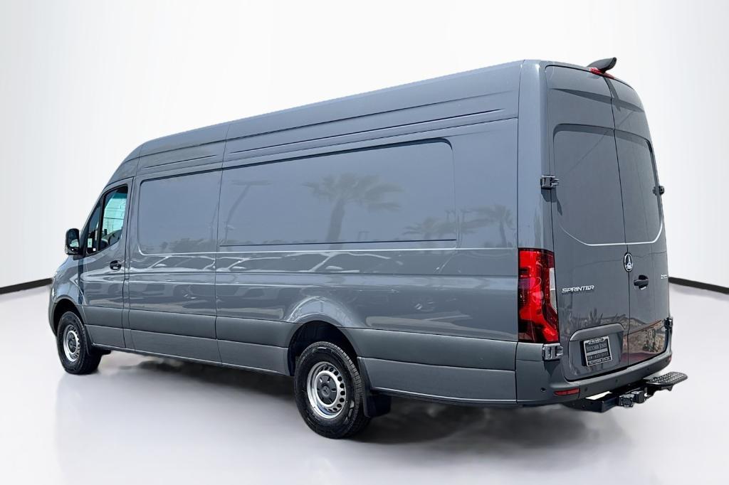 new 2025 Mercedes-Benz Sprinter 2500 car, priced at $78,647