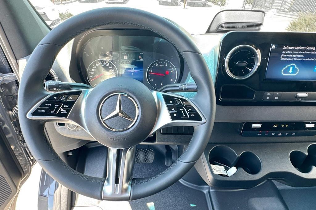 new 2025 Mercedes-Benz Sprinter 2500 car, priced at $78,647