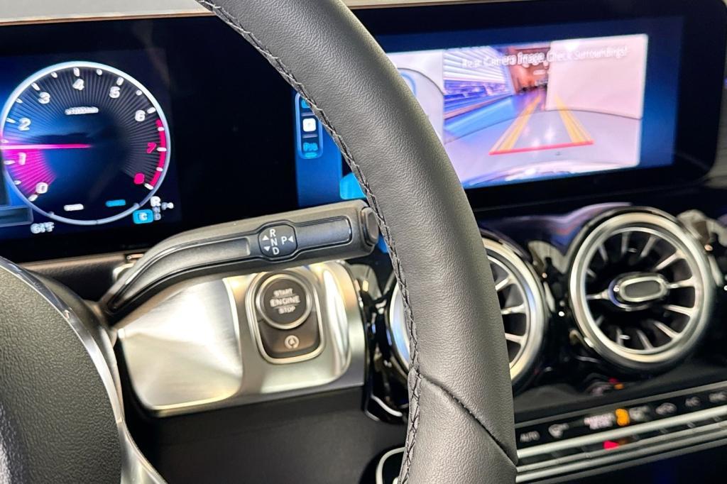 new 2026 Mercedes-Benz GLB 250 car, priced at $51,295