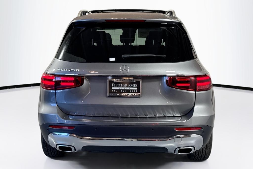 new 2026 Mercedes-Benz GLB 250 car, priced at $51,295