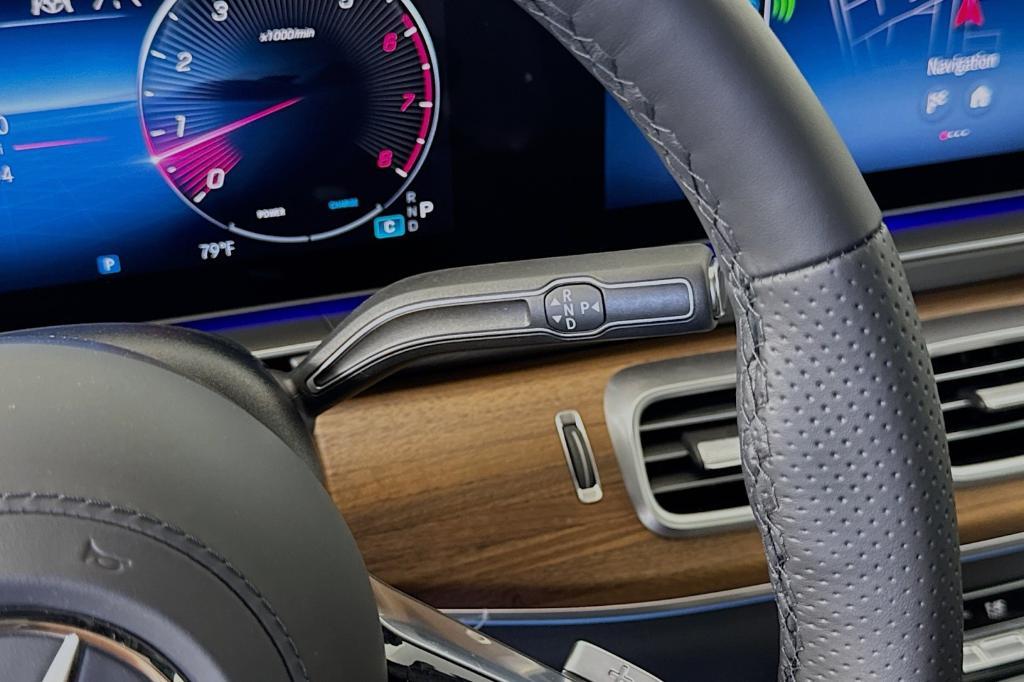new 2025 Mercedes-Benz GLS 450 car, priced at $95,365