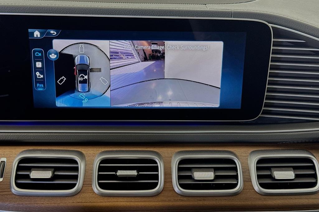 new 2025 Mercedes-Benz GLS 450 car, priced at $95,365