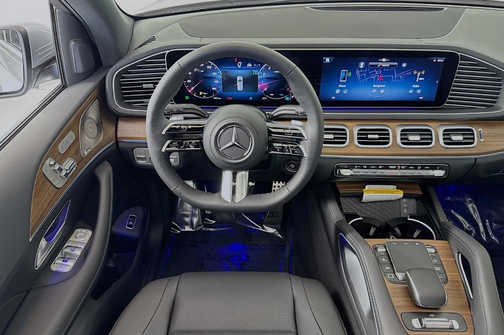 new 2025 Mercedes-Benz GLS 450 car, priced at $95,365