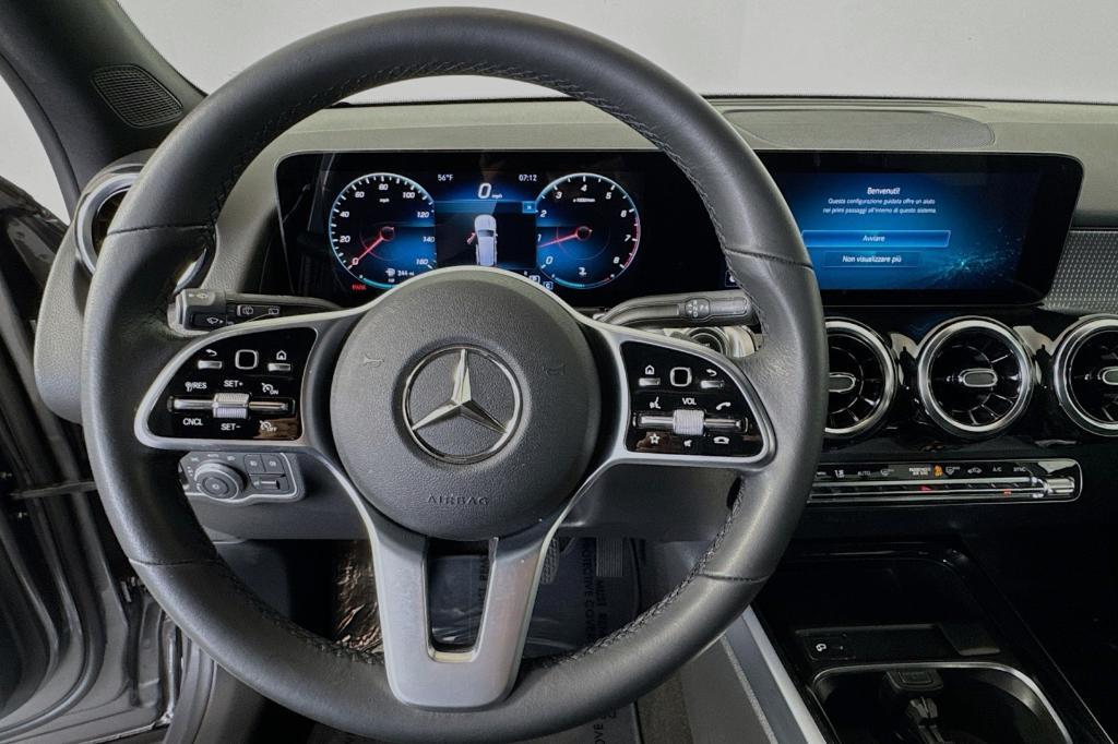 used 2022 Mercedes-Benz GLB 250 car, priced at $30,994