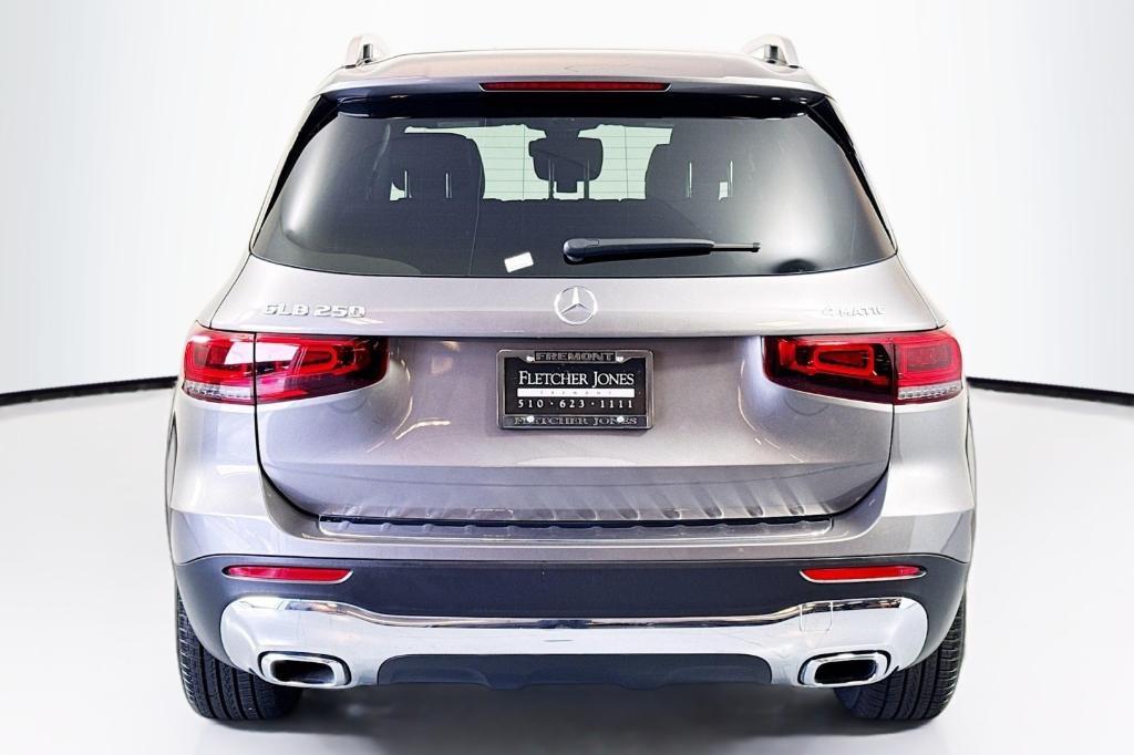 used 2022 Mercedes-Benz GLB 250 car, priced at $30,994