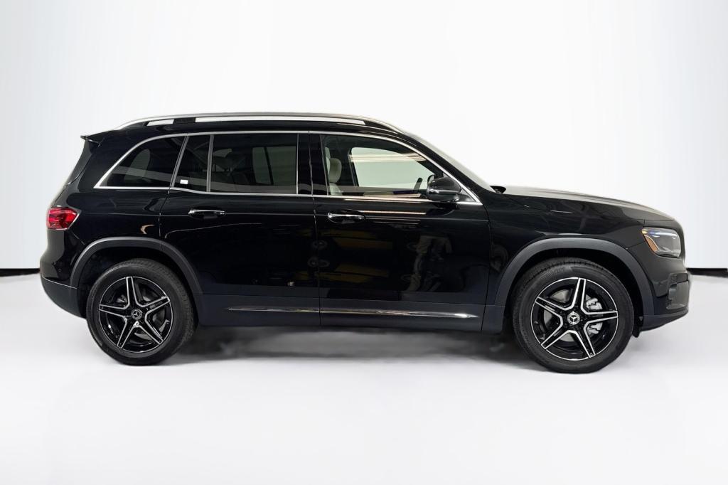 new 2026 Mercedes-Benz GLB 250 car, priced at $51,615