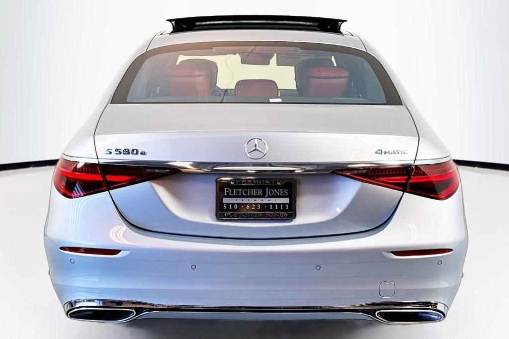 new 2025 Mercedes-Benz S-Class car, priced at $139,585