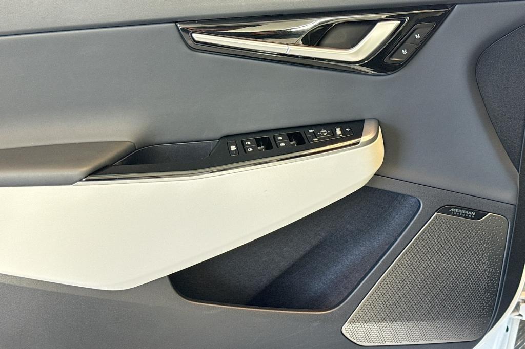 used 2023 Kia EV6 car, priced at $25,493