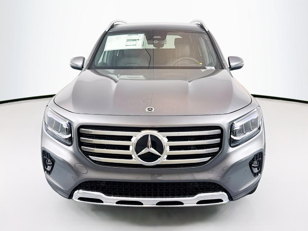 new 2025 Mercedes-Benz GLB 250 car, priced at $51,195