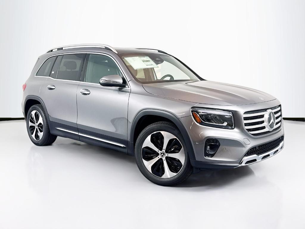 new 2025 Mercedes-Benz GLB 250 car, priced at $51,195