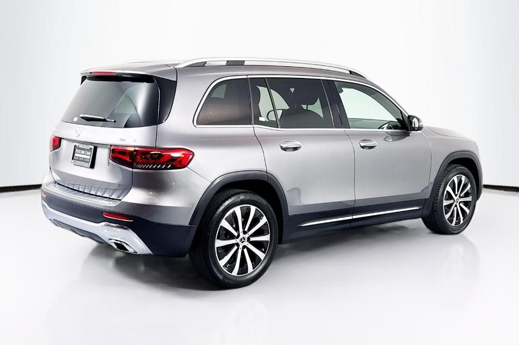 used 2021 Mercedes-Benz GLB 250 car, priced at $27,994