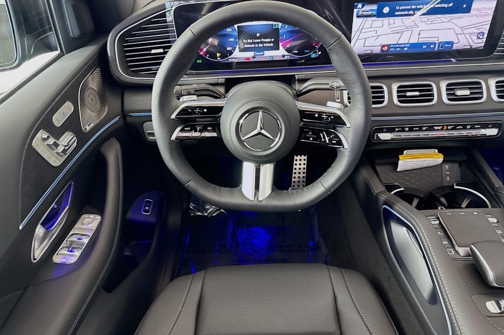 new 2025 Mercedes-Benz GLS 450 car, priced at $96,220
