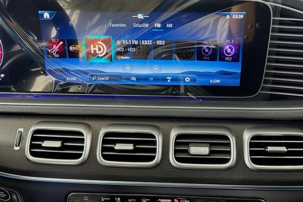new 2025 Mercedes-Benz GLS 450 car, priced at $96,220