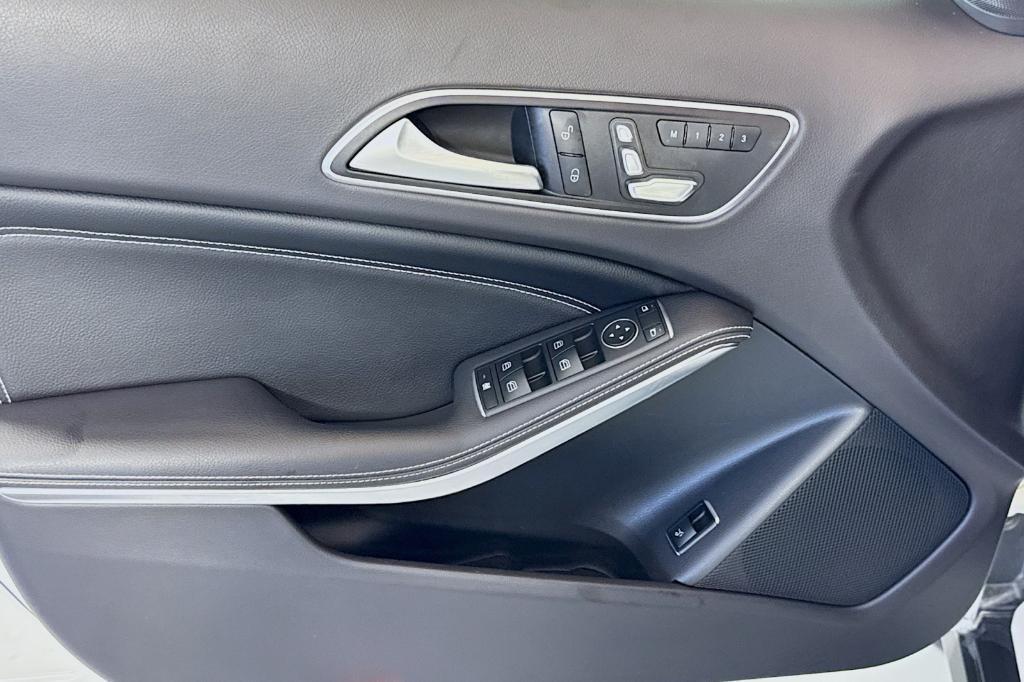 used 2020 Mercedes-Benz GLA 250 car