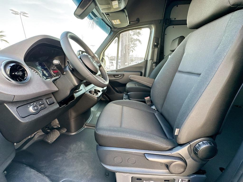 new 2025 Mercedes-Benz Sprinter 2500 car, priced at $71,595