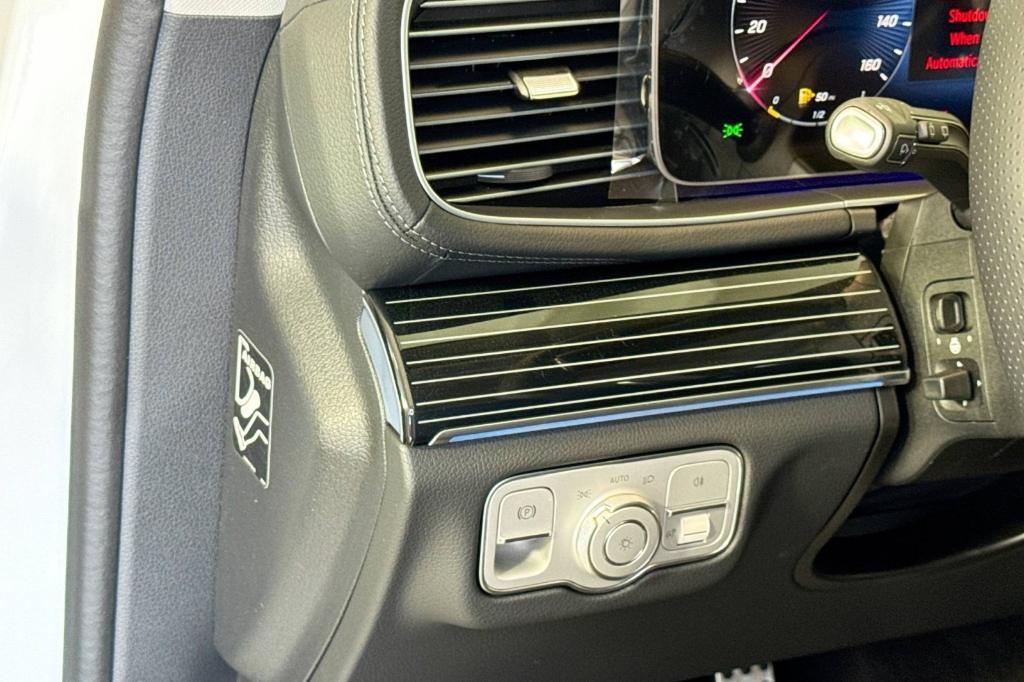 new 2026 Mercedes-Benz GLS 450 car, priced at $107,645