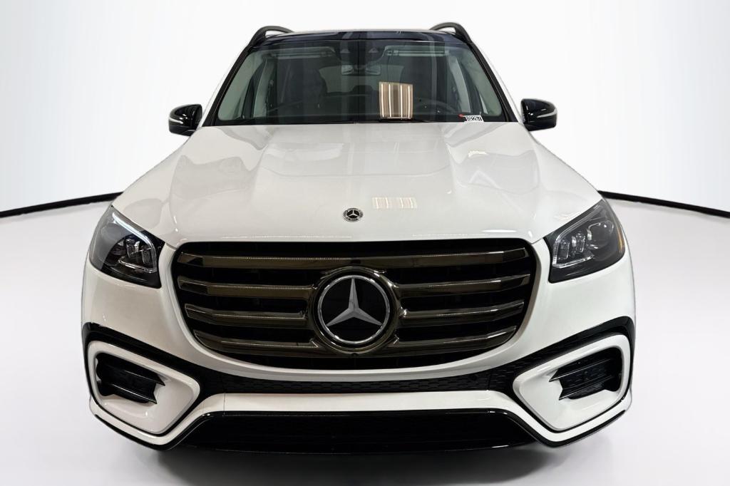 new 2026 Mercedes-Benz GLS 450 car, priced at $107,645