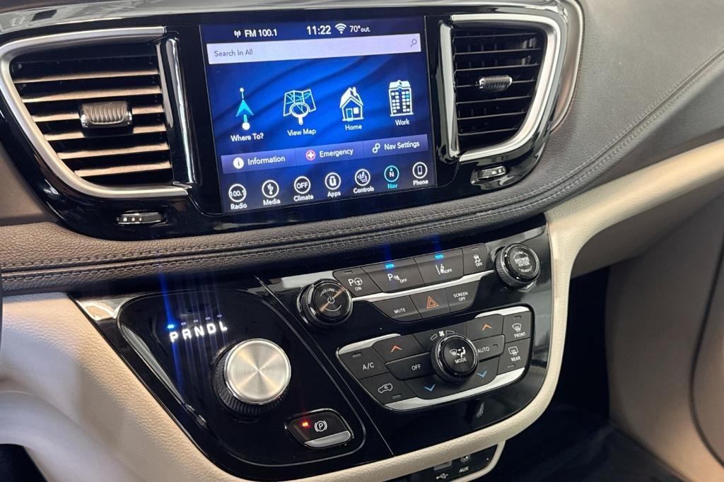 used 2018 Chrysler Pacifica Hybrid car, priced at $21,994