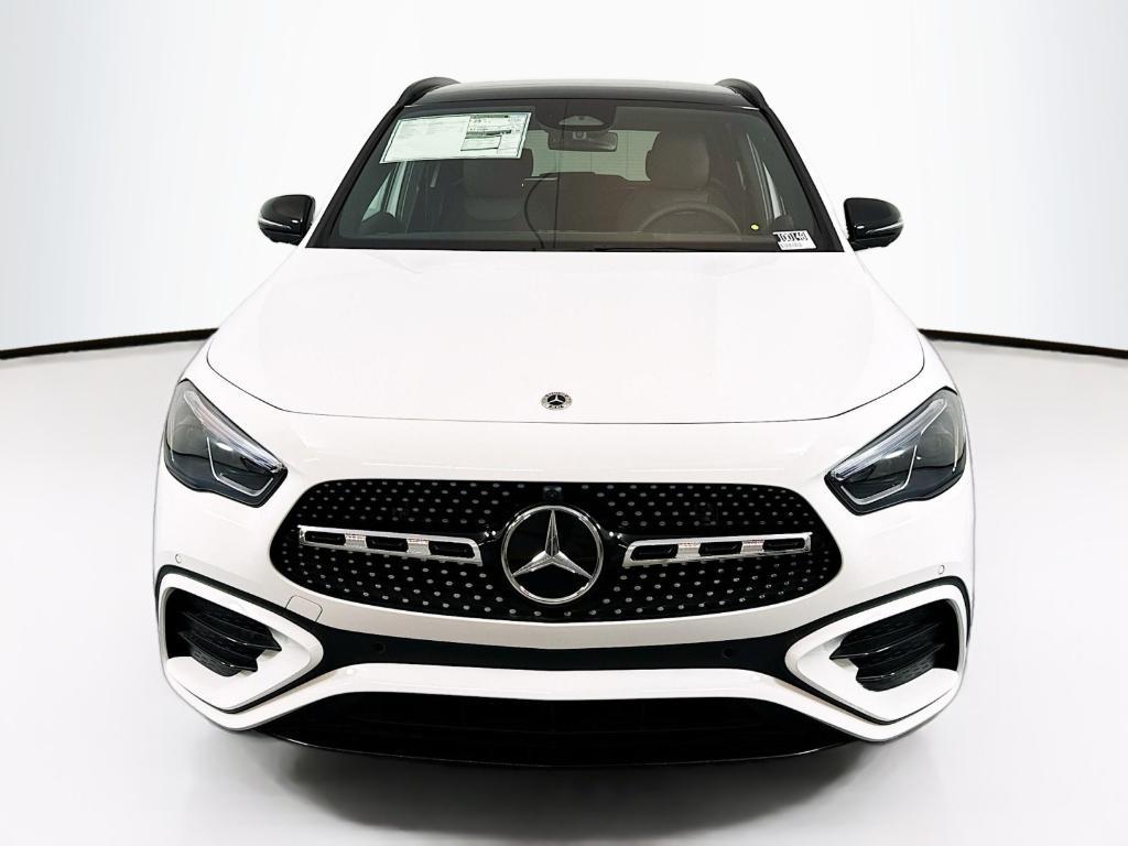 new 2025 Mercedes-Benz GLA 250 car, priced at $52,595