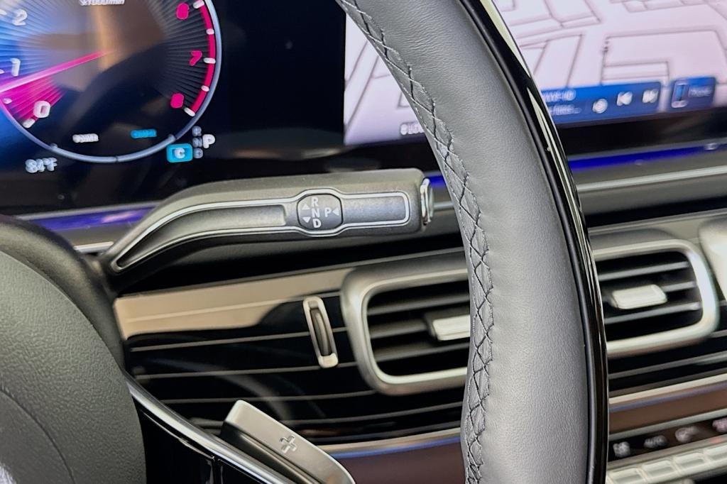 new 2025 Mercedes-Benz GLS 450 car, priced at $103,820