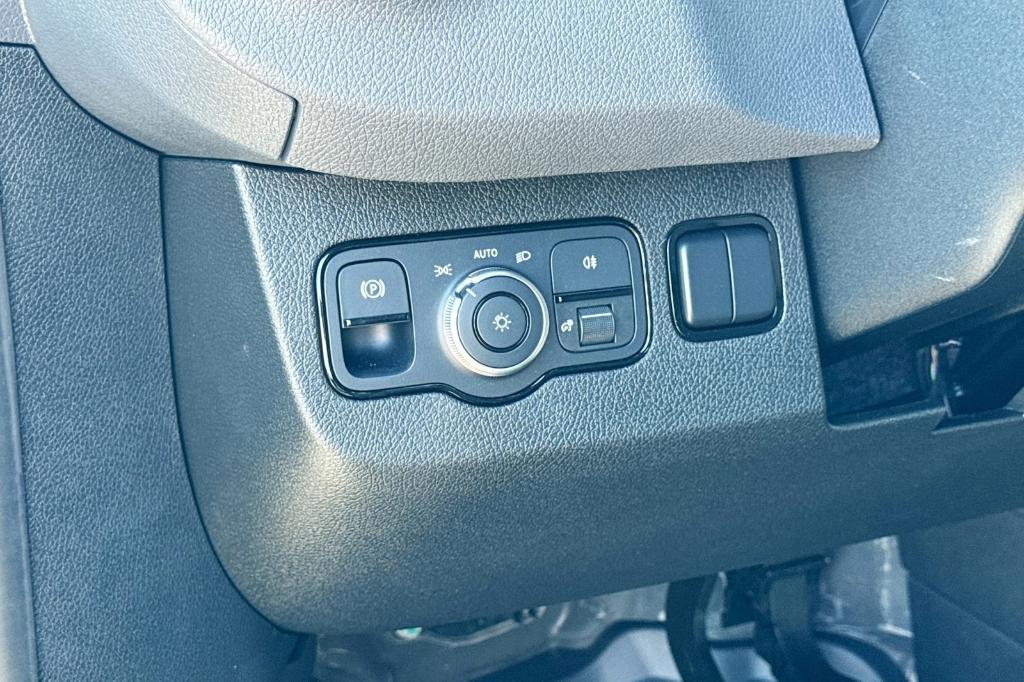 new 2025 Mercedes-Benz Sprinter 2500 car, priced at $69,506