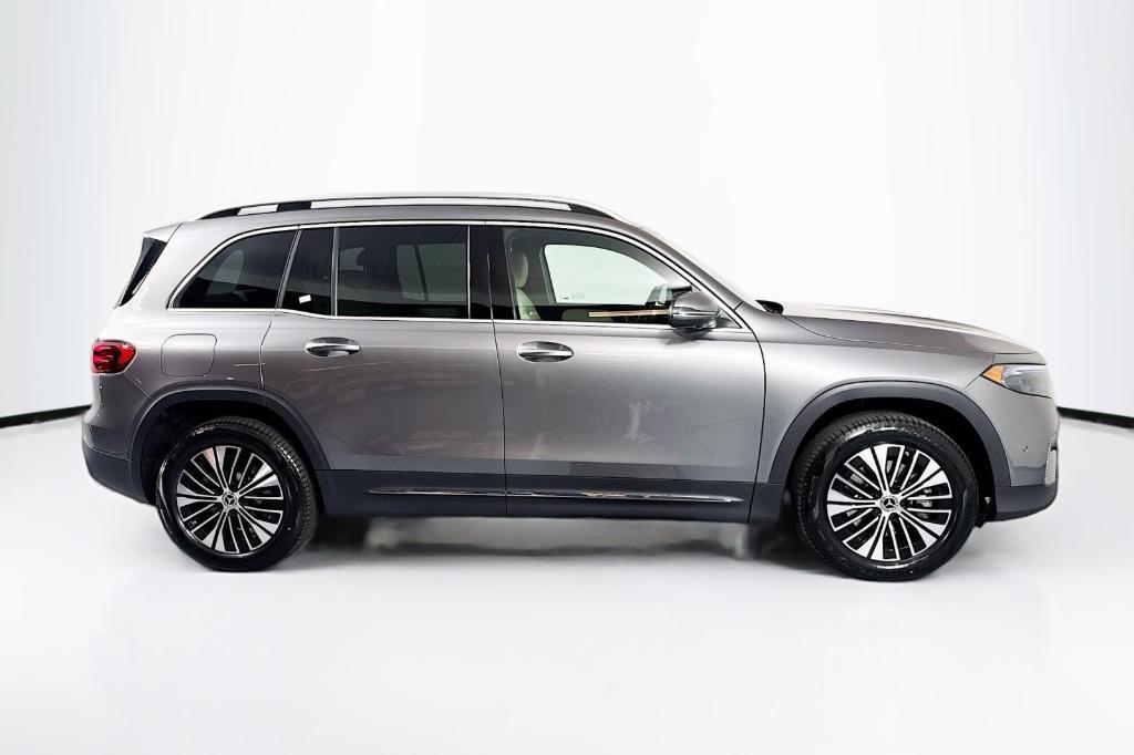 new 2025 Mercedes-Benz EQB 250 car, priced at $58,875