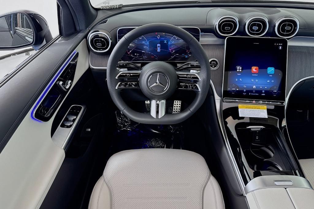 new 2025 Mercedes-Benz GLC 300 car, priced at $55,585