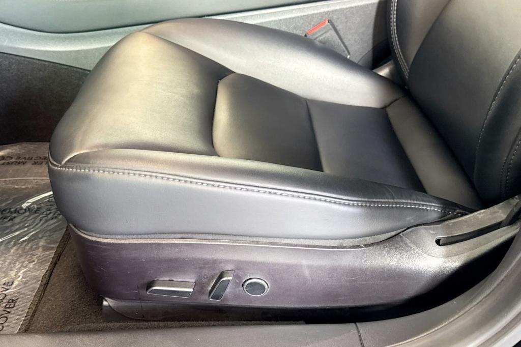 used 2021 Tesla Model 3 car, priced at $16,494