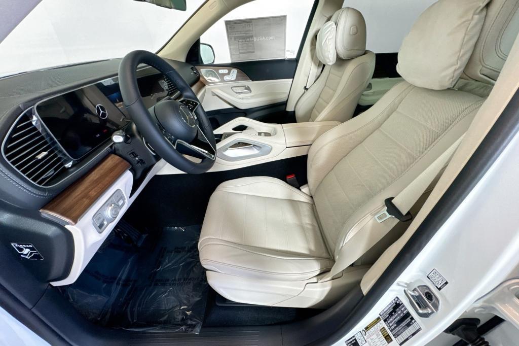 new 2026 Mercedes-Benz GLS 450 car, priced at $97,505