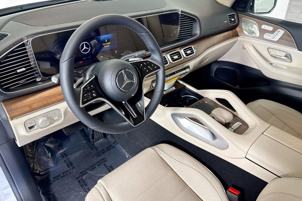 new 2026 Mercedes-Benz GLS 450 car, priced at $97,505
