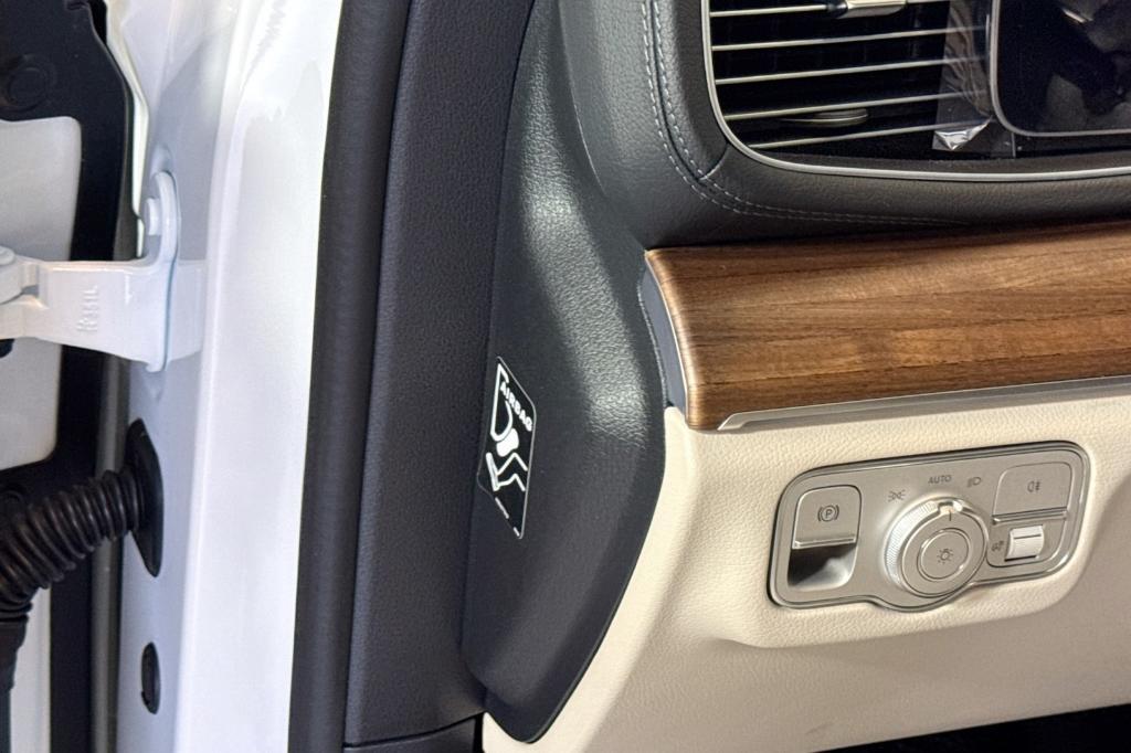 new 2026 Mercedes-Benz GLS 450 car, priced at $97,505