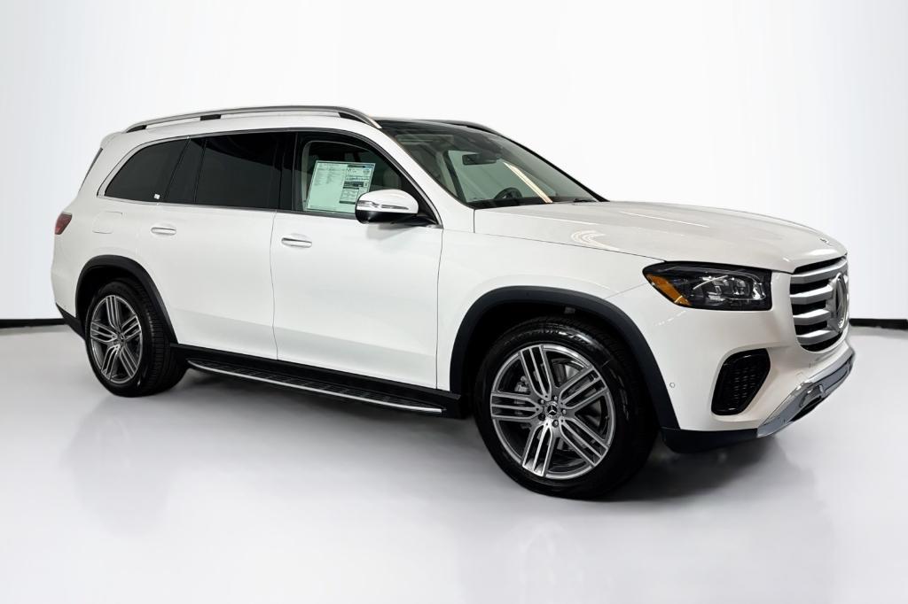 new 2026 Mercedes-Benz GLS 450 car, priced at $97,505
