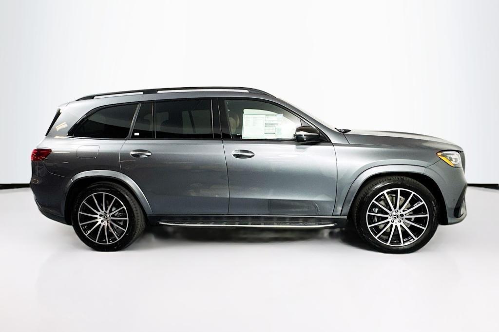 new 2025 Mercedes-Benz GLS 580 car, priced at $127,470