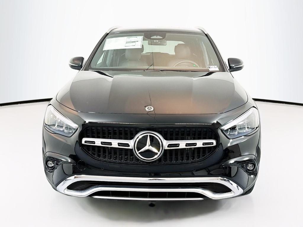 new 2025 Mercedes-Benz GLA 250 car, priced at $46,150