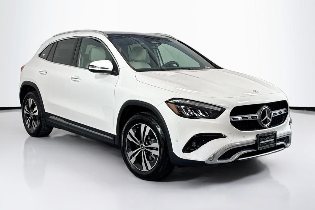 used 2025 Mercedes-Benz GLA 250 car, priced at $36,994